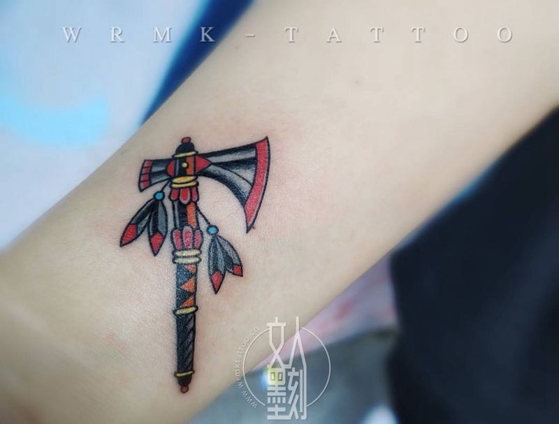 oldschool 印第安斧纹身图片