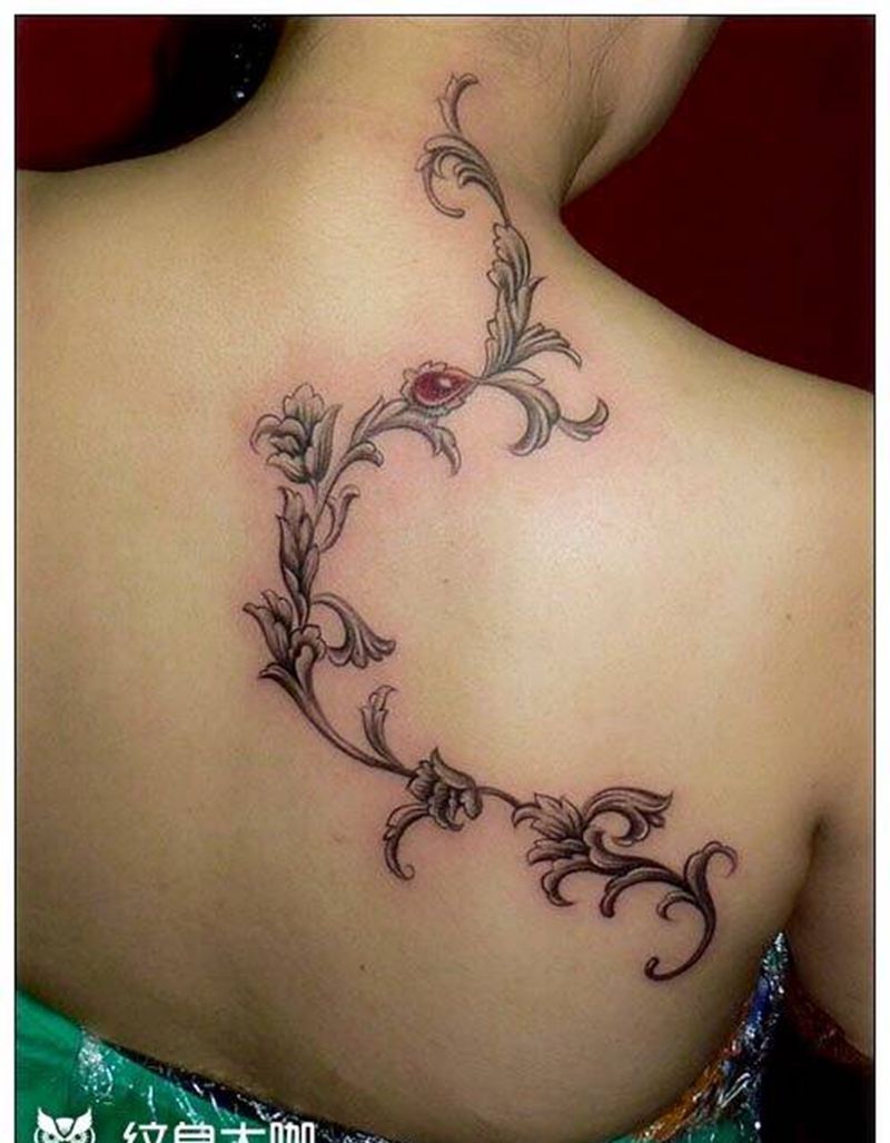 西安纹身#藤蔓纹身纹身图片_成品手稿臀部脚部腰部欧美写实静物西安西安刺青纹身图案