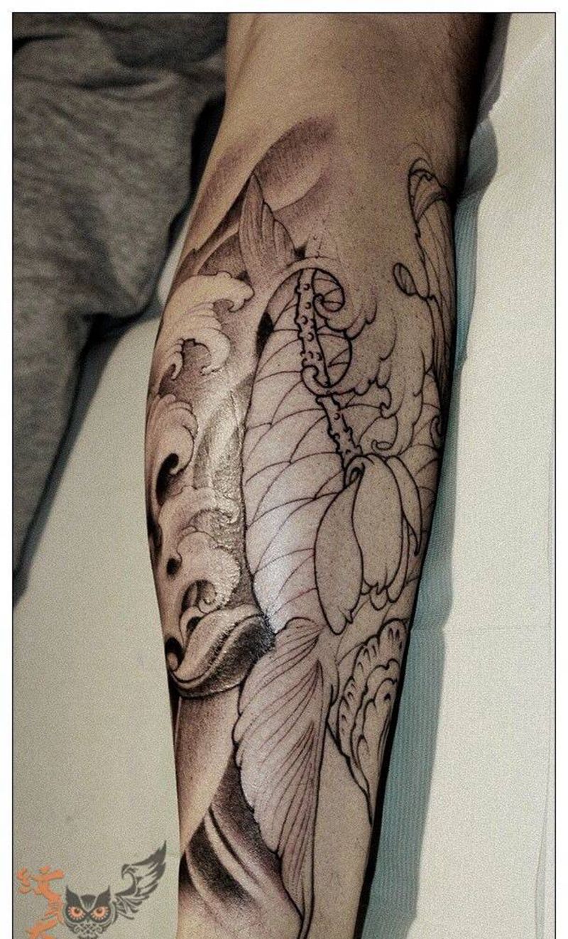 未完成的荷花鱼纹身纹身图片_传统国画动物原创宗教腰部腿部纹身图案