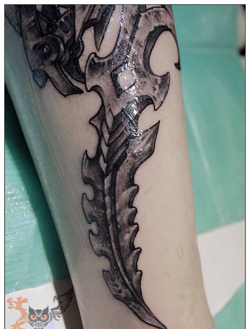 机械异形纹身纹身图片_欧美写实几何图腾原创肩部腰部腿部纹身图案