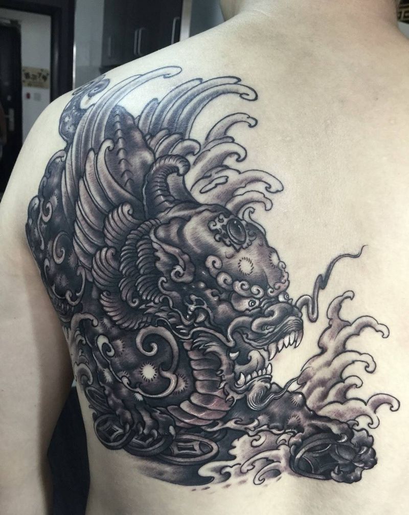 貔貅纹身纹身图片_成品手稿插画肩部传统写实国画动物宗教同道堂纹身图案