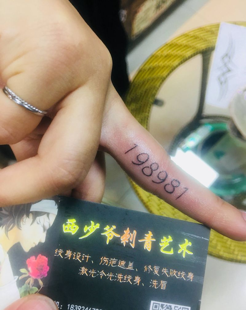 数字纹身图片_手部纹身图案