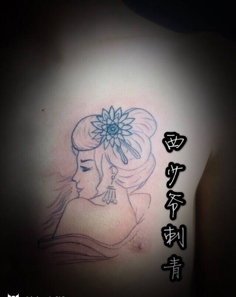 艺妓纹身图片_胸部纹身图案