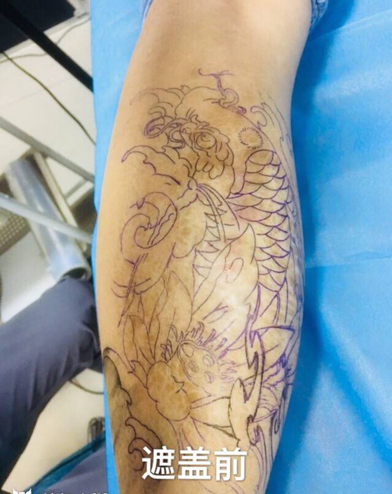 鱼纹身图片_腿部新传统纹身图案