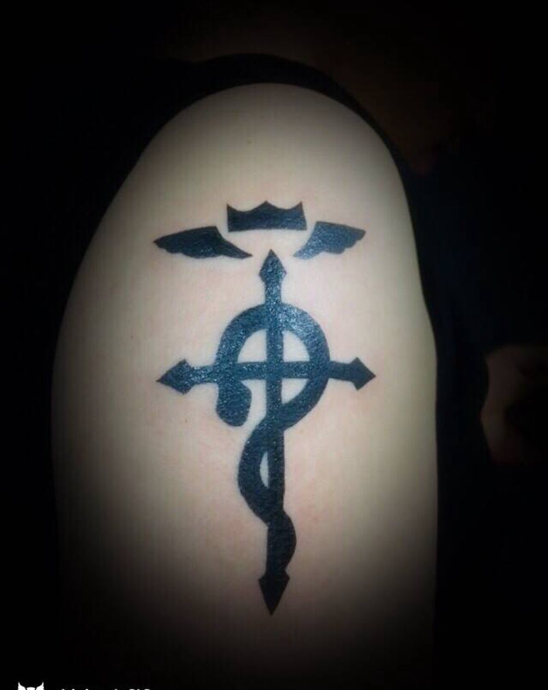 十字架蛇纹身图片_手臂纹身图案
