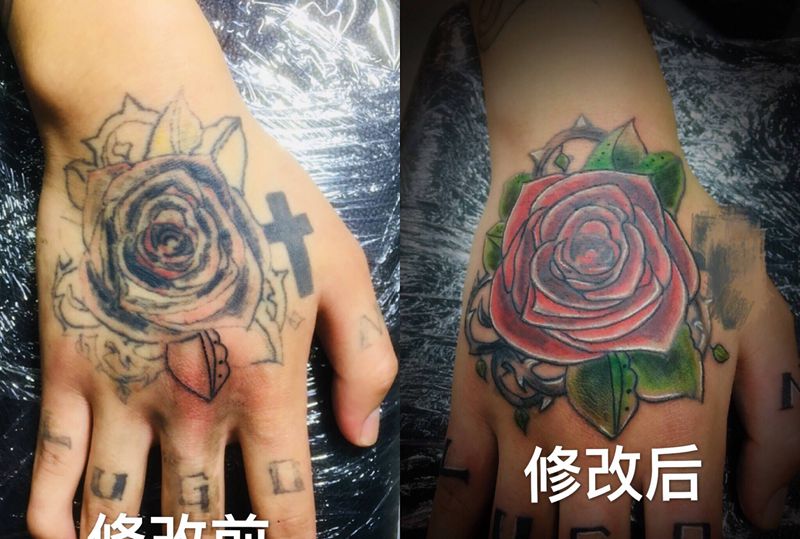 花纹身图片_手部纹身图案