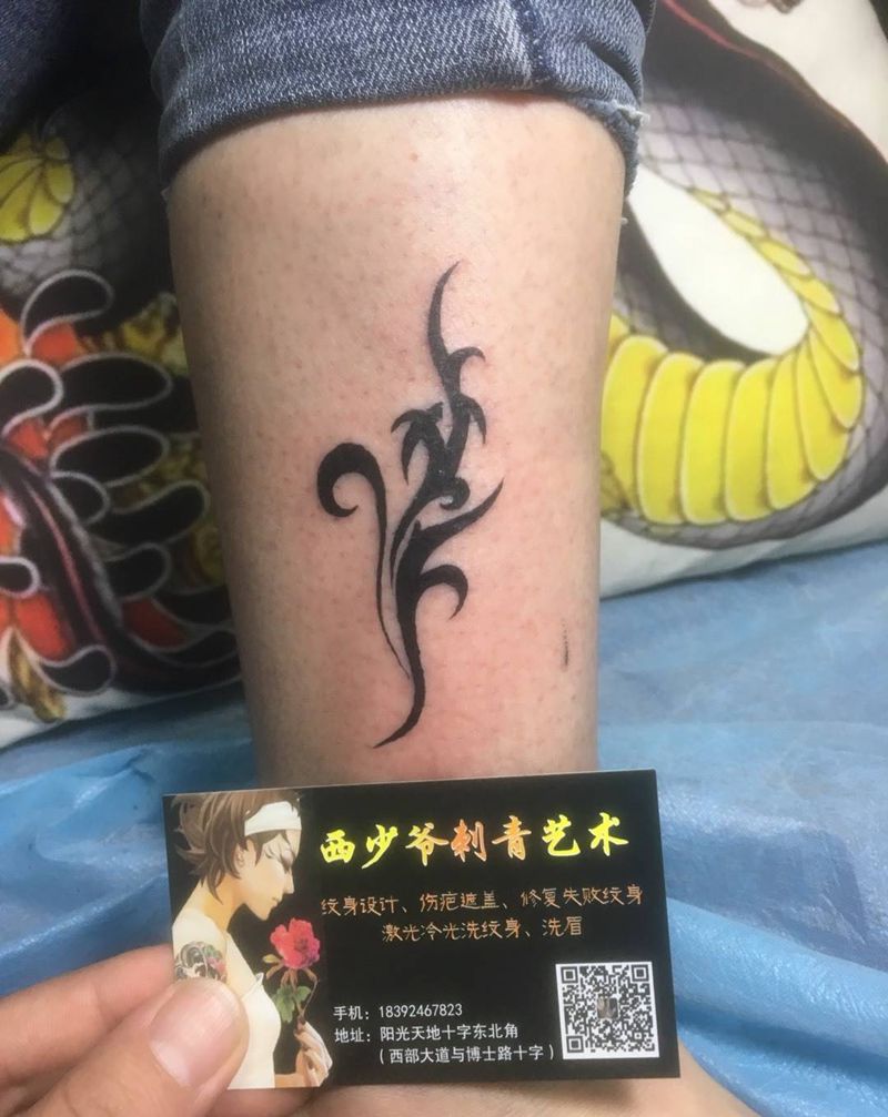 图腾纹身图片_腿部纹身图案