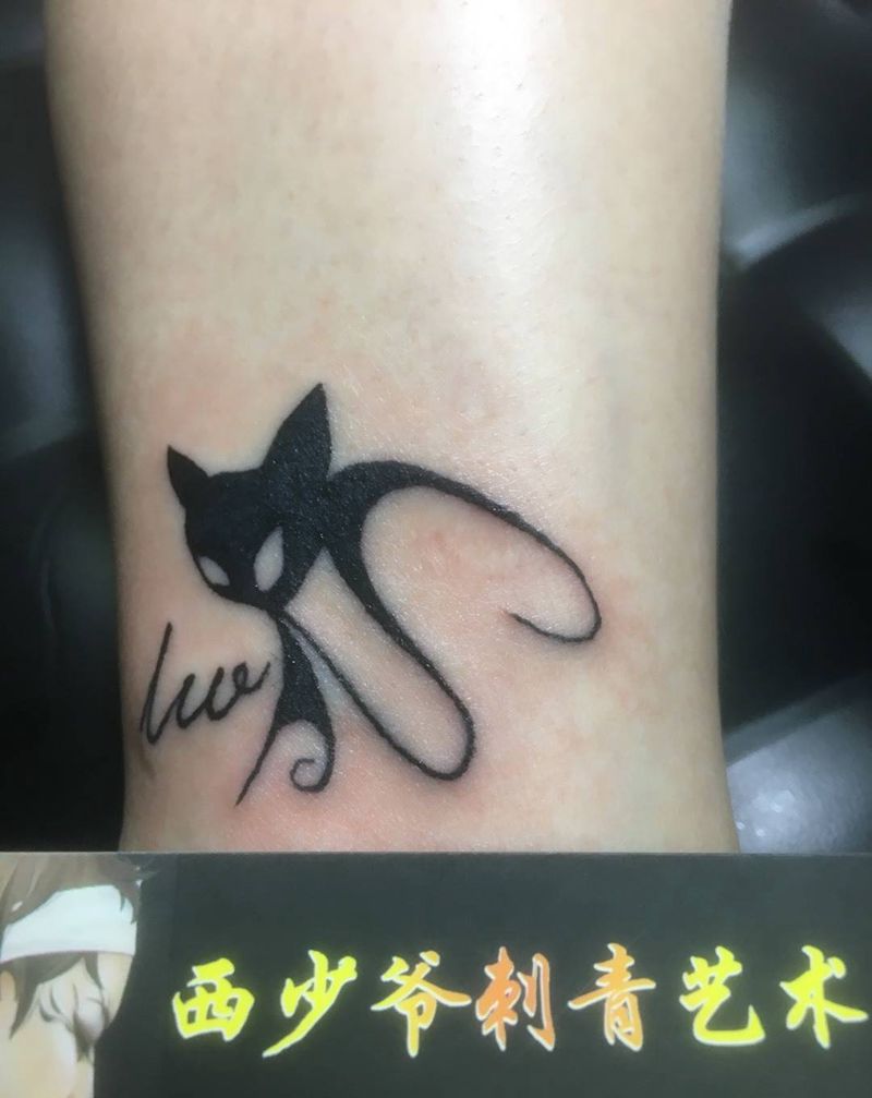 脚踝猫纹身图片_腿部纹身图案