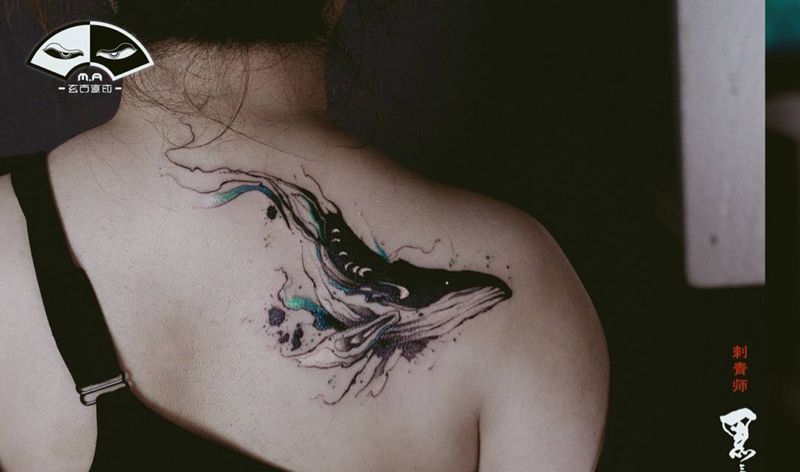 遮盖鲸鱼纹身图片_成品背部清新遮盖作品小清新情侣原创植物欧美纹身图案