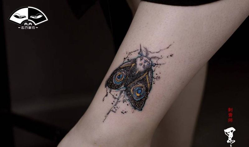 蓝眼睛纹身图片_传统清新字符动物植物原创手部腿部脚部成品纹身图案