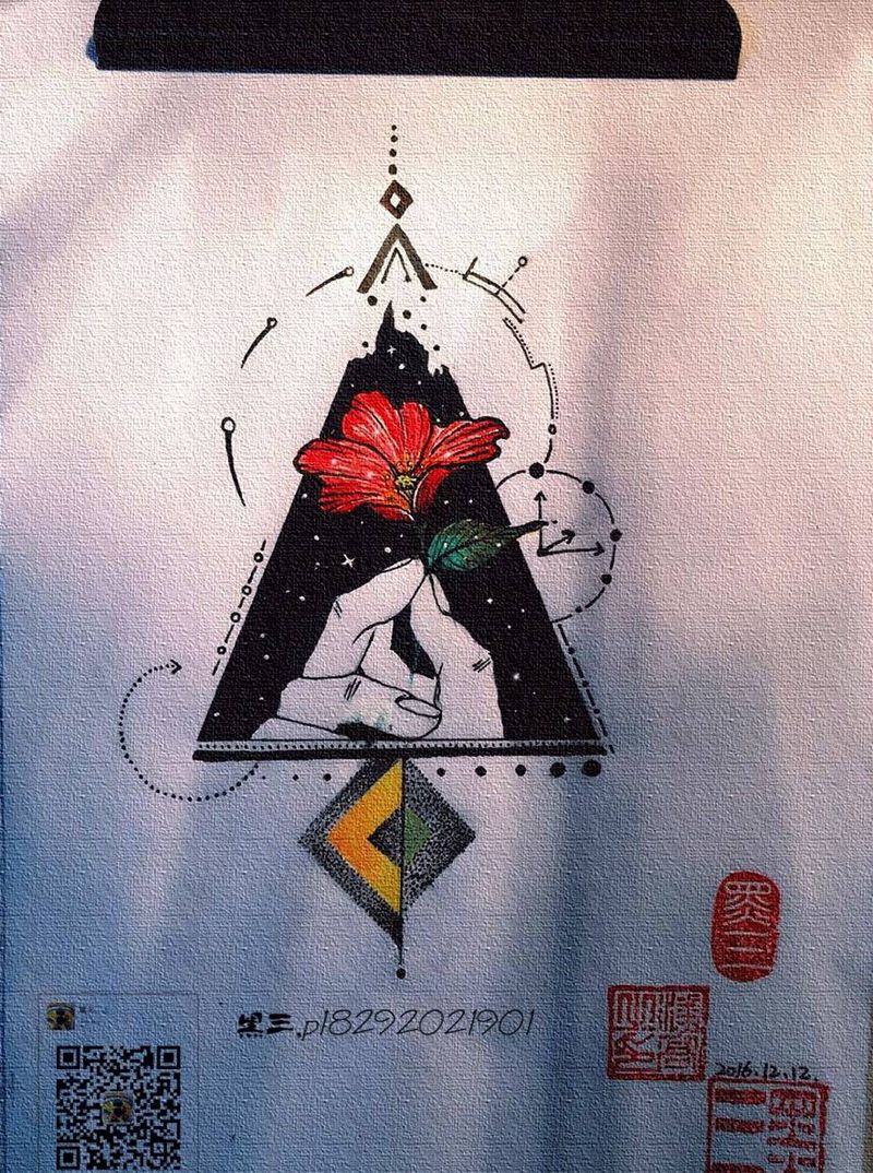 夏花。纹身图片