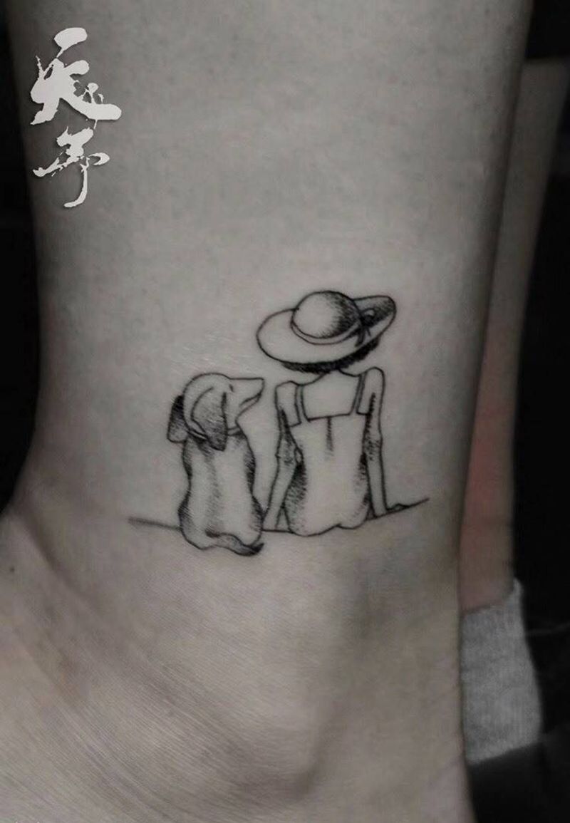 狗与女孩纹身图片_成品腿部清新原创黑灰西安纹身图案