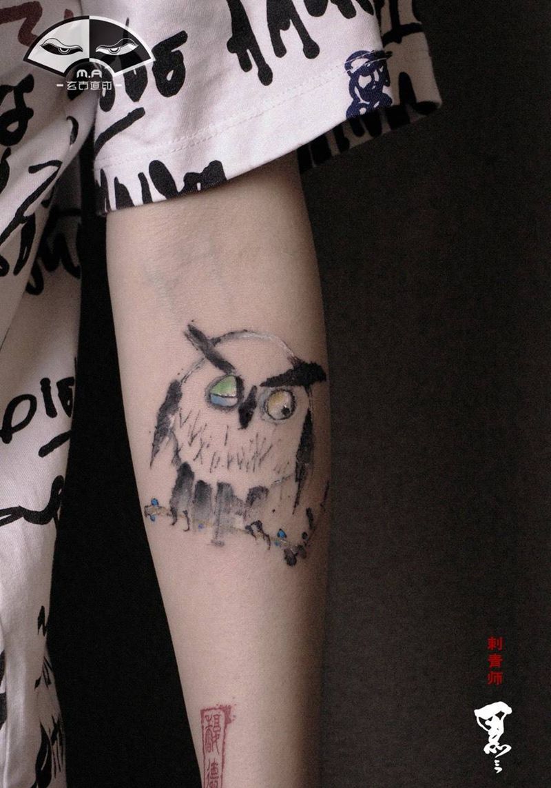 美国鸟纹身图片_手部手臂水墨水彩水墨鸟纹身图案