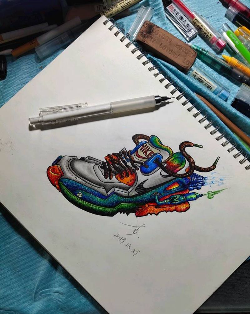 啥牌子的鞋?点了八小时纹身图片_腹部点刺纹身图案