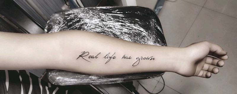 英文纹身图片_手臂纹身图案