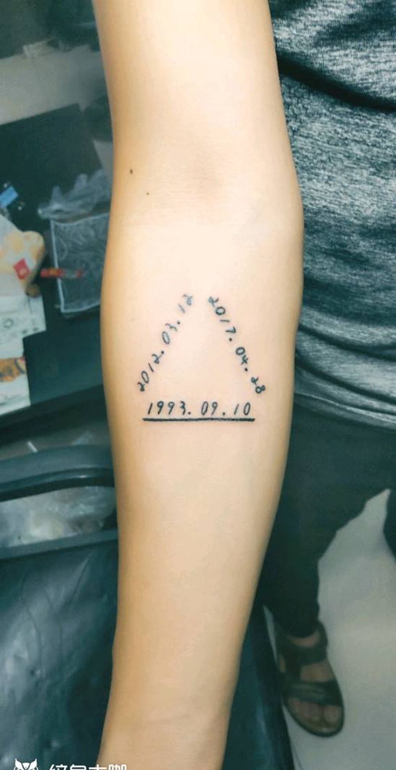 数字纹身图片_手臂纹身图案