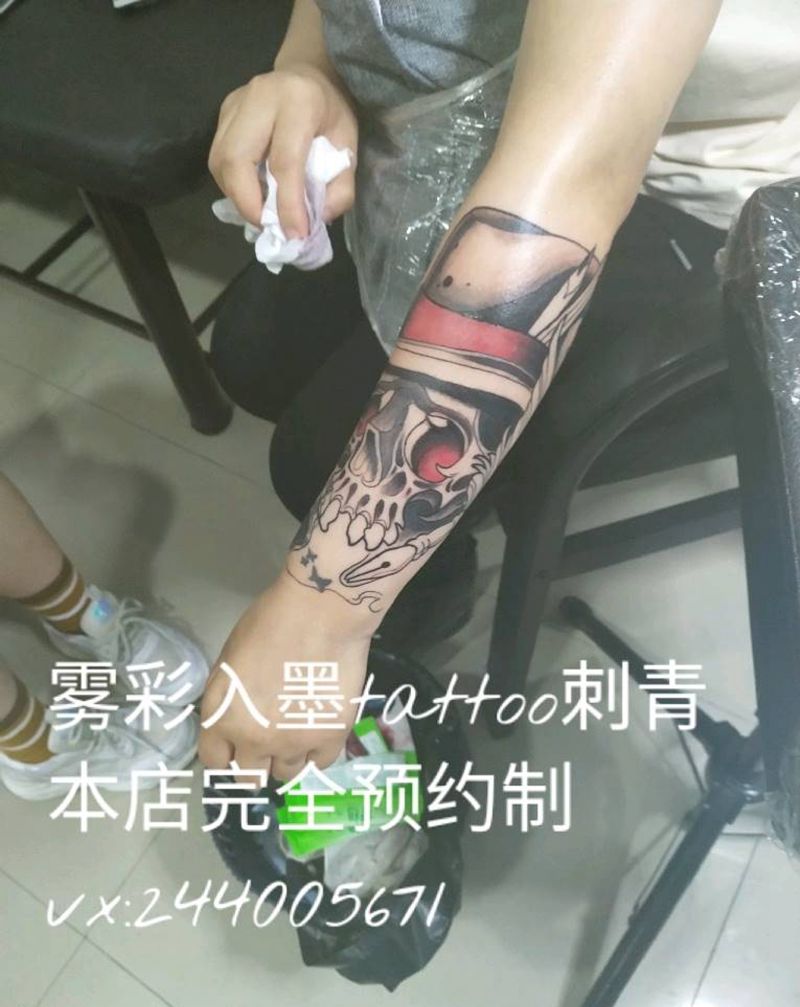 遮盖未完成纹身图片