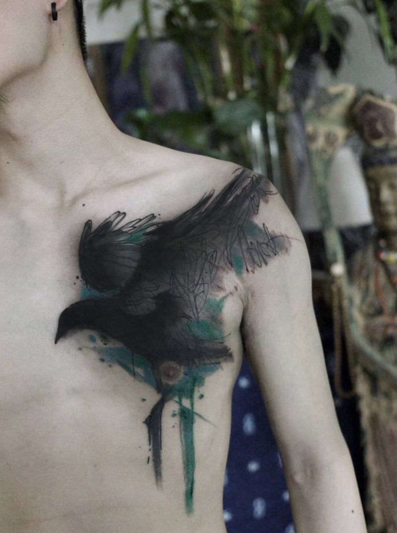 乌鸦纹身图片_原创贴纸图腾国画写实传统欧美成品胸部纹身图案