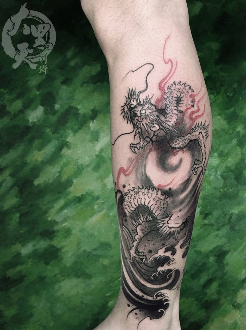 蛟龙出水~纹身图片_成品腿部国画写实动物原创宗教脚部肖像纹身图案