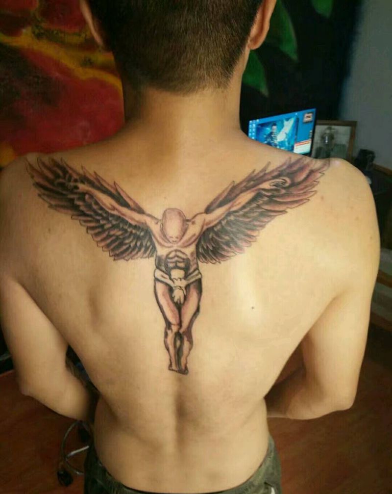 守护天使纹身图片