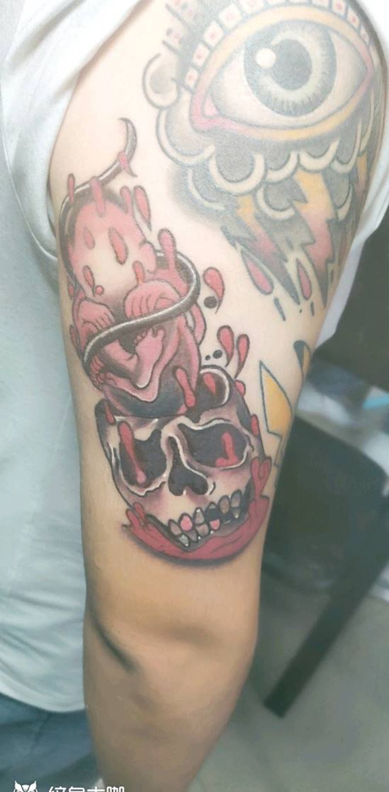 拼接花臂纹身图片_手臂纹身图案