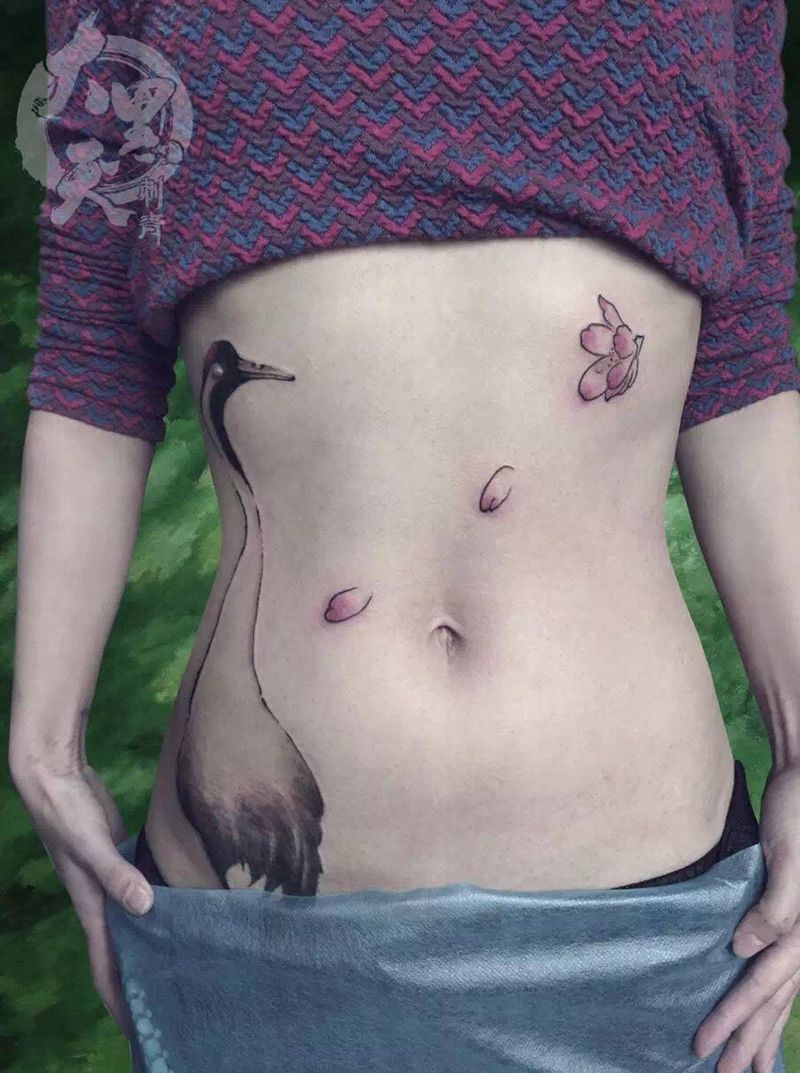 《鹤》纹身图片_成品腹部腰部国画传统原创植物宗教图腾纹身图案