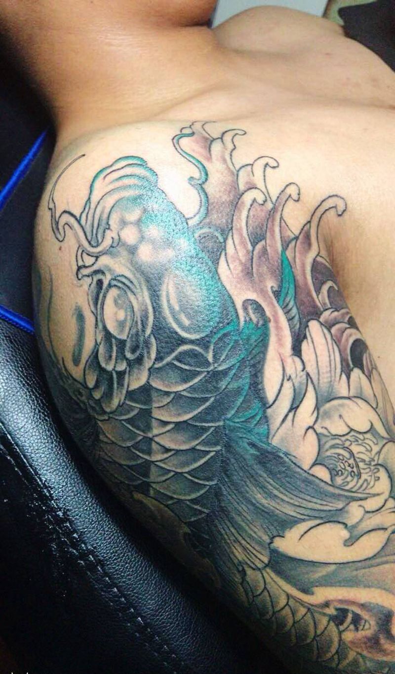 老鱼修改纹身图片