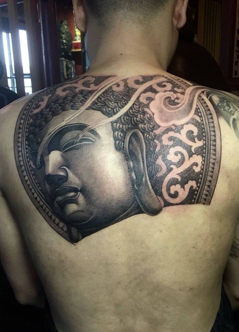 满背未完成，靳凯作品纹身图片_成品背部习俗传统肖像写实鬼神人物宗教原创纹身图案
