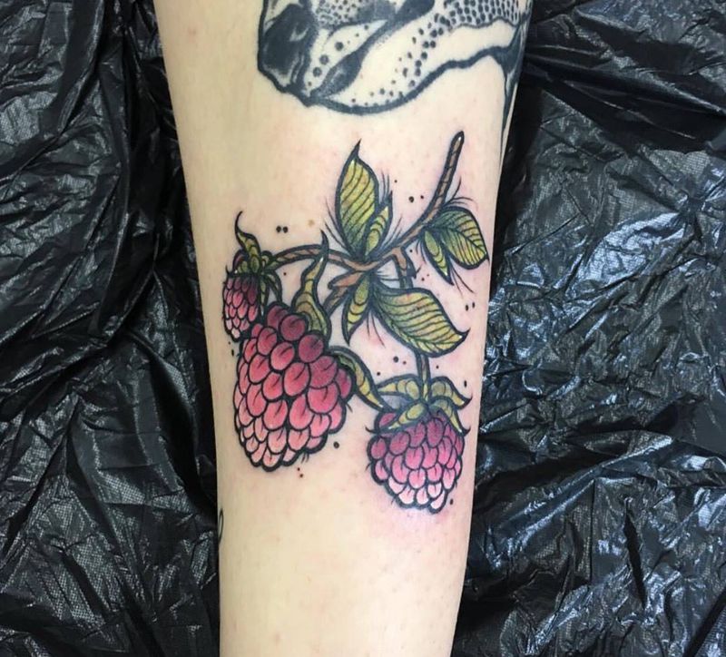 圣女果纹身图片