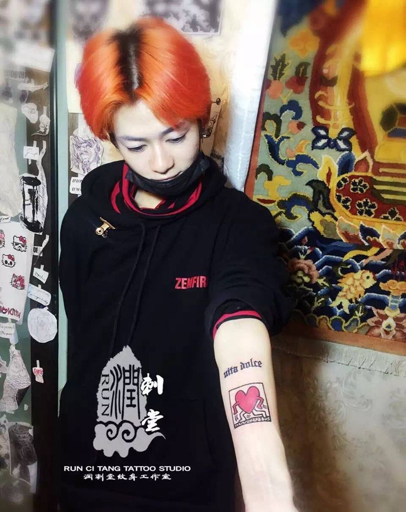 权志龙同款纹身图片