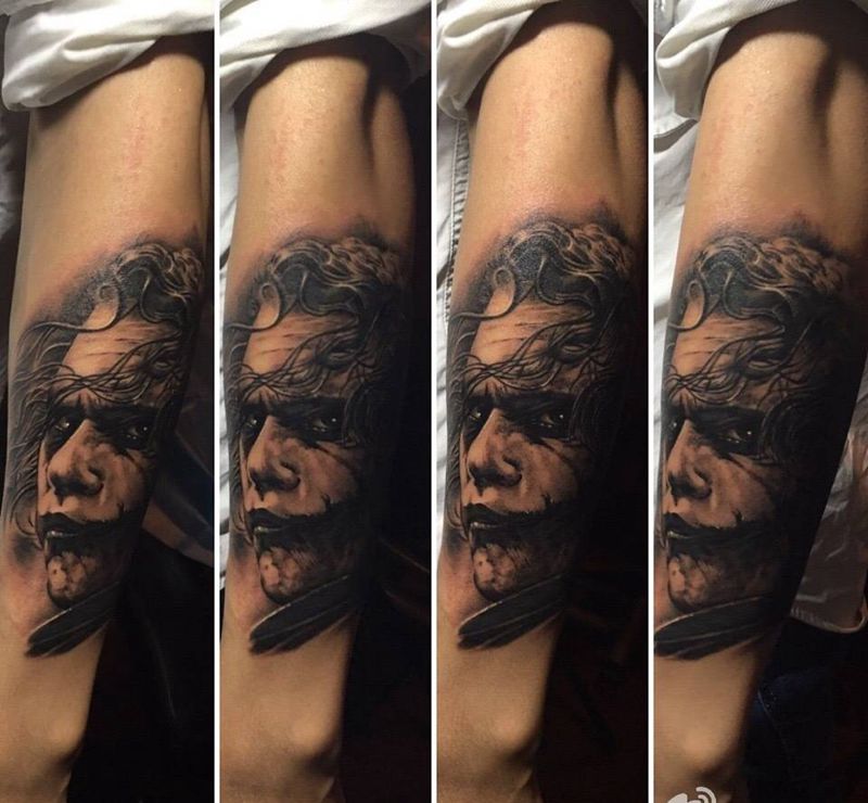 Joker纹身图片_成品手臂手部欧美写实清新人物静物纹身图案