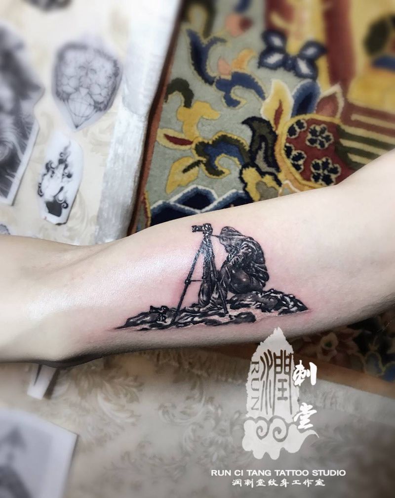 守望者纹身图片_成品手臂手部写实人物原创纹身图案