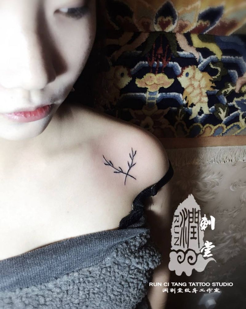 枝叶纹身图片