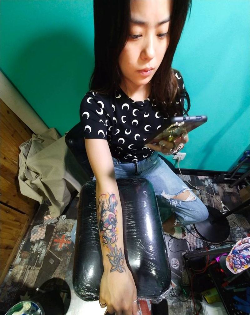 三木嘎作品纹身图片_手臂水彩New School纹身图案