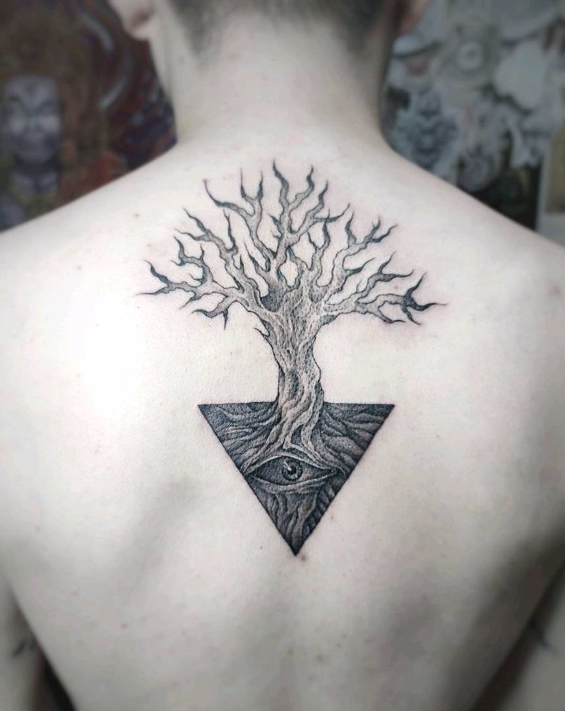 树纹身图片_背部点刺纹身图案