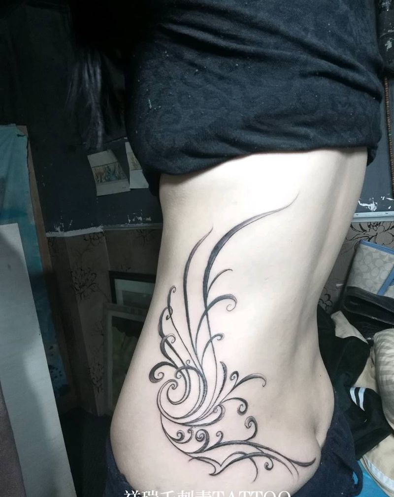 腰花图腾纹身图片
