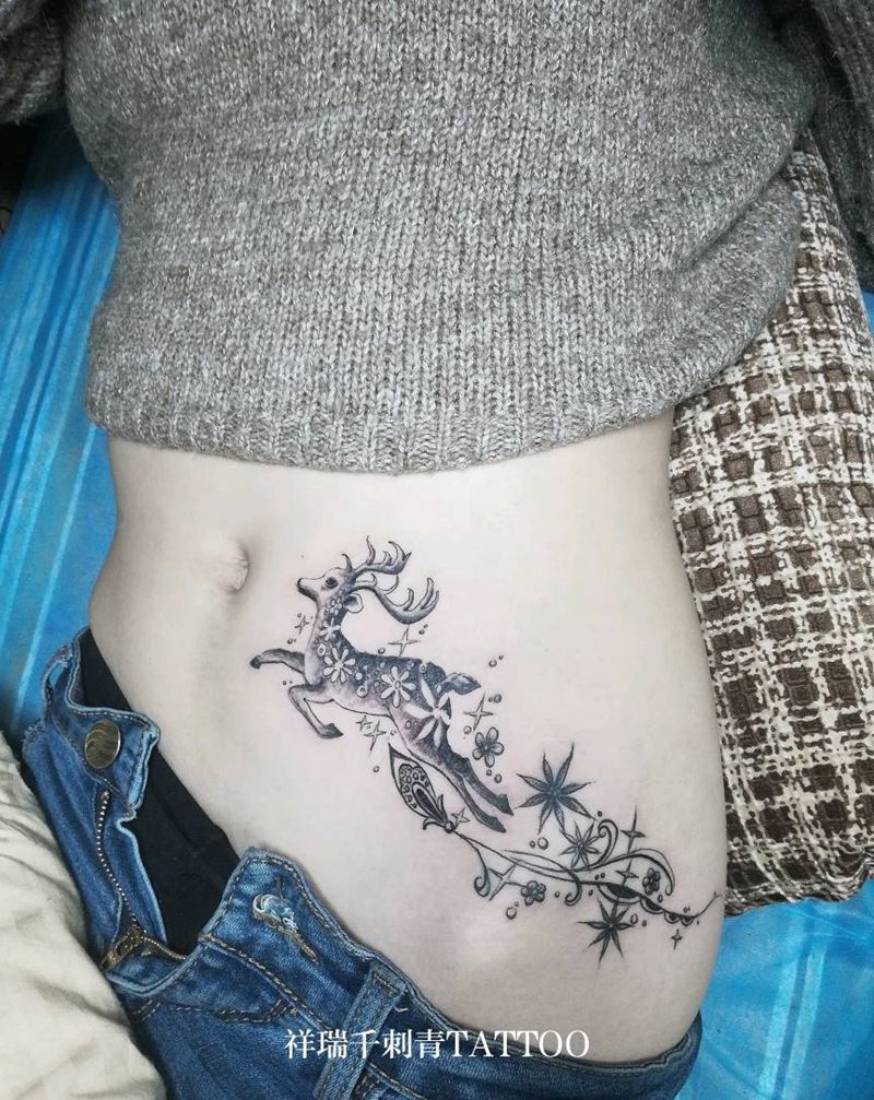 黑灰小鹿纹身图片