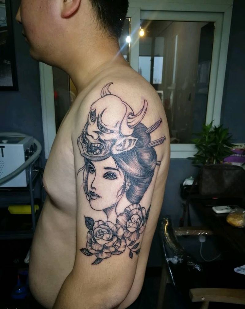 艺姬纹身图片_手臂点刺纹身图案