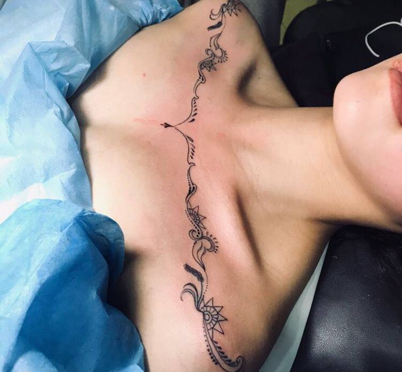 锁骨清新纹身图片