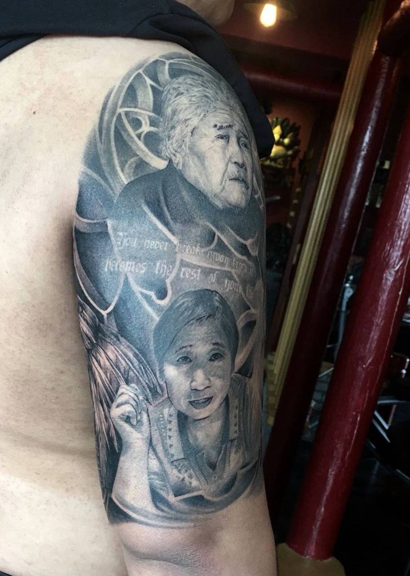 肖像已恢复好，靳凯作品纹身图片_手臂手部欧美写实肖像原创亲情纹身图案