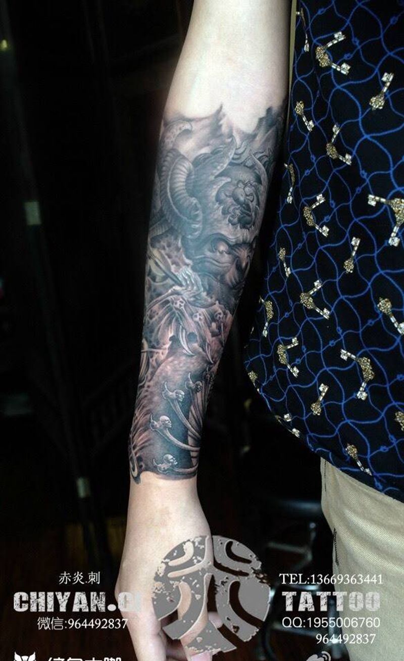 欧美包小臂纹身图片_成品手臂欧美写实人物鬼神原创纹身图案
