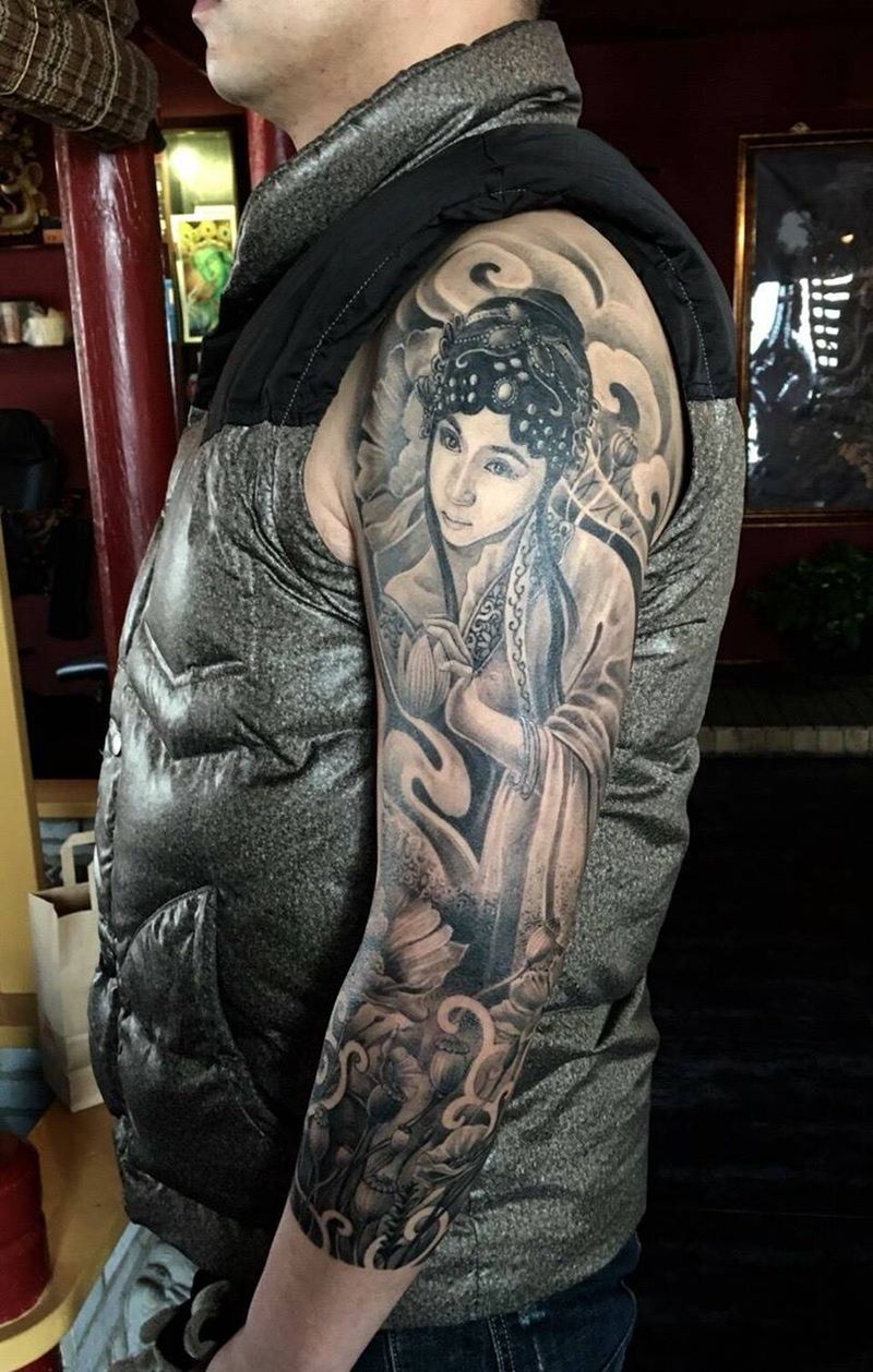 局部恢复中，靳凯作品纹身图片_成品手臂传统写实肖像人物原创纹身图案