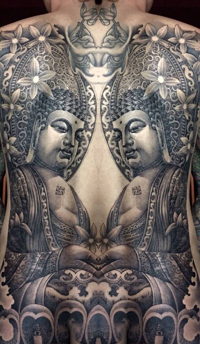 满背未完成纹身图片_成品背部传统肖像写实人物鬼神宗教原创纹身图案