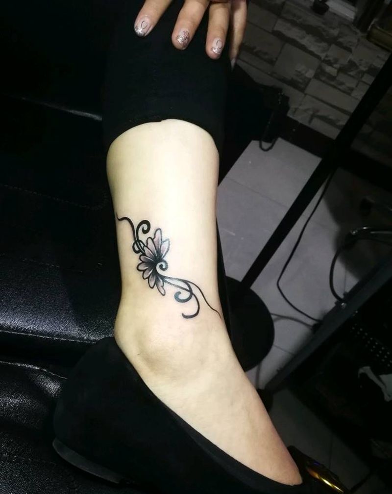 图腾纹身图片_脚部纹身图案