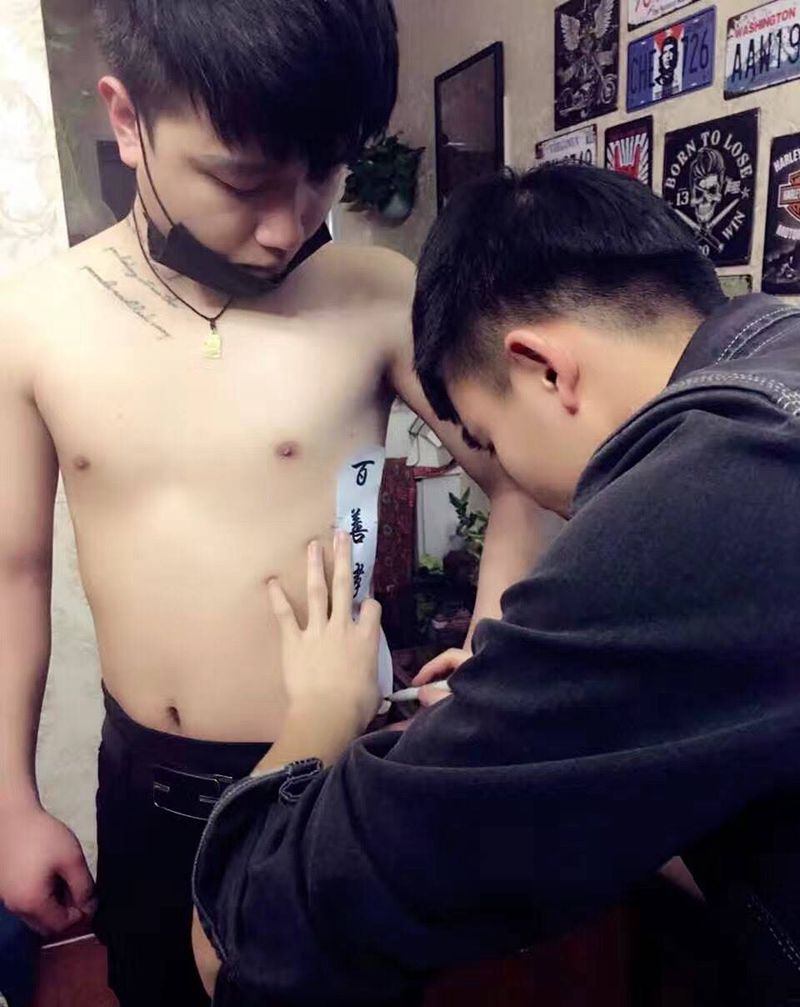 润刺青徒弟文亮工作花絮与作品纹身图片