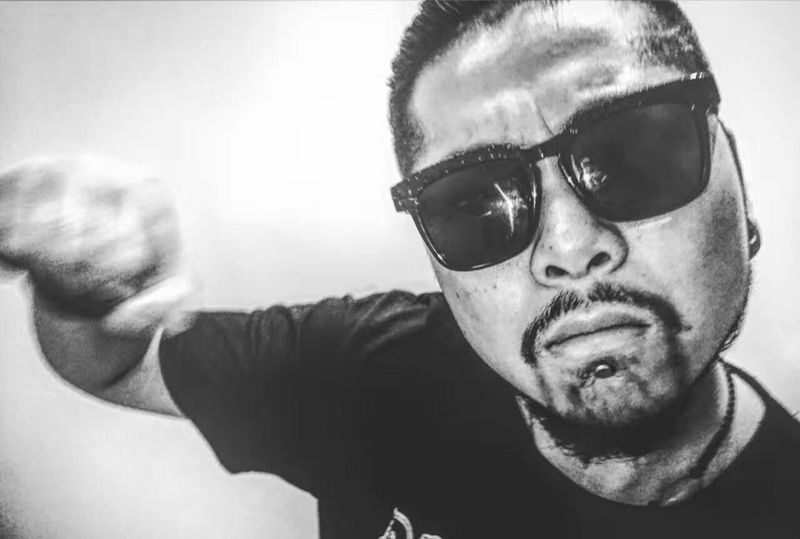 我们的穿孔师纹身图片