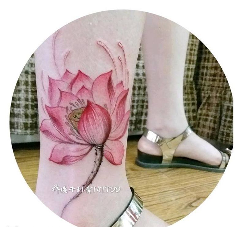 莲纹身图片