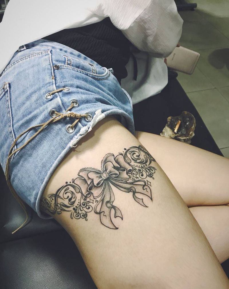 大腿蝴蝶结纹身纹身图片