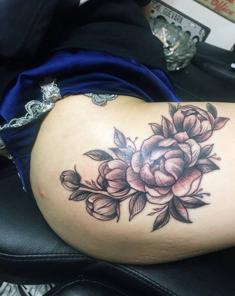 大腿花纹身图片