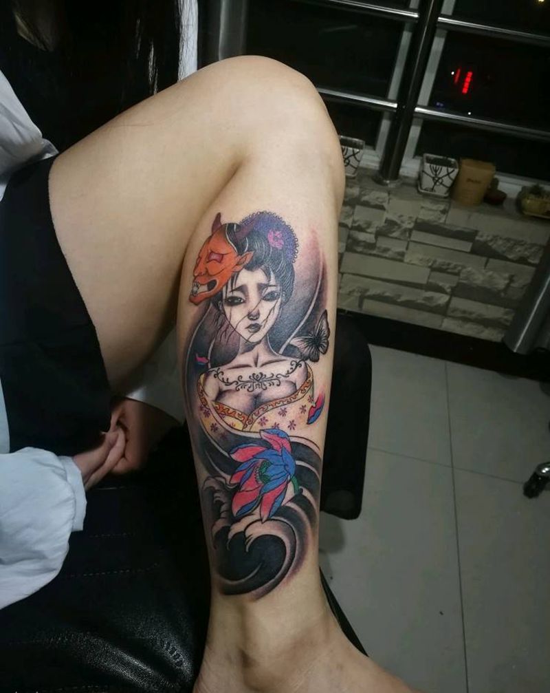 遮盖脚踝部分纹身图片_腿部老传统纹身图案